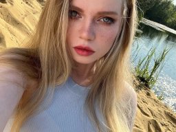 beautiful-students-260924-260924-074