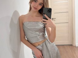 beautiful-students-260924-260924-074
