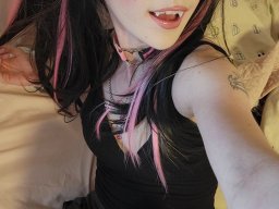 beautiful-students-260924-260924-074