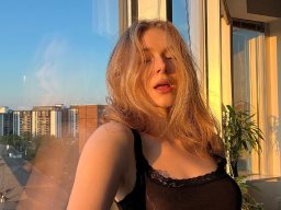 beautiful-students-260924-260924-075