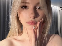 beautiful-students-260924-260924-075