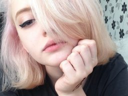 beautiful-students-260924-260924-075