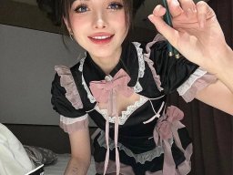 beautiful-students-260924-260924-075
