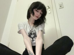 beautiful-students-260924-260924-075