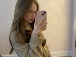 beautiful-students-260924-260924-075