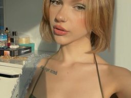 beautiful-students-260924-260924-075