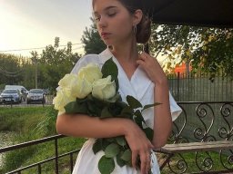 beautiful-students-260924-260924-076