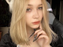 beautiful-students-260924-260924-076
