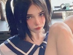 beautiful-students-260924-260924-076