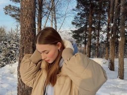 beautiful-students-260924-260924-076