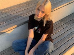 beautiful-students-260924-260924-076