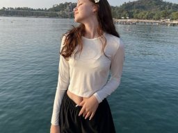 beautiful-students-260924-260924-076