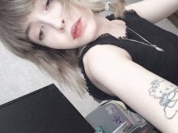 beautiful-students-260924-260924-076