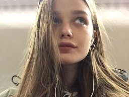 beautiful-students-260924-260924-077