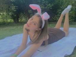 beautiful-students-260924-260924-077