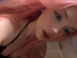 beautiful-students-260924-260924-077