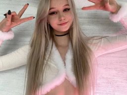 beautiful-students-260924-260924-077