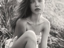 beautiful-students-260924-260924-077