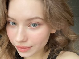 beautiful-students-260924-260924-077