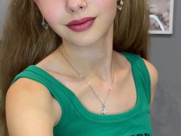 beautiful-students-260924-260924-077
