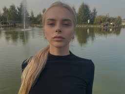 beautiful-students-260924-260924-077