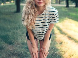 beautiful-students-260924-260924-077