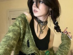 beautiful-students-260924-260924-077
