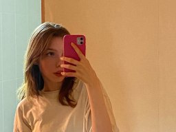 beautiful-students-260924-260924-077