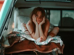 beautiful-students-260924-260924-077