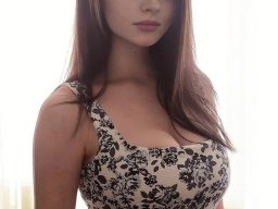 beautiful-students-260924-260924-077