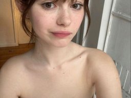 beautiful-students-260924-260924-077