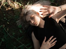 beautiful-students-260924-260924-077