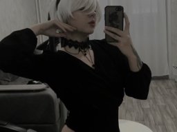 beautiful-students-260924-260924-077