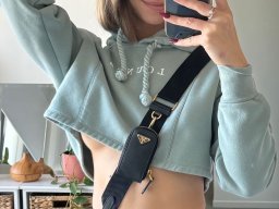 beautiful-students-260924-260924-077