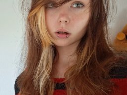 beautiful-students-260924-260924-078