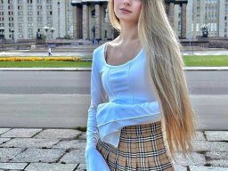 beautiful-students-260924-260924-078