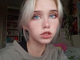 beautiful-students-260924-260924-078