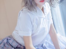beautiful-students-260924-260924-078
