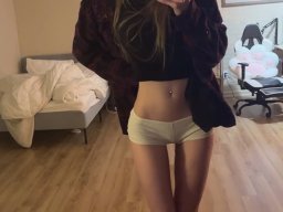 beautiful-students-260924-260924-078