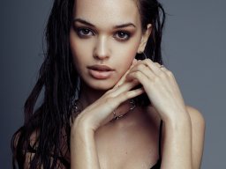 beautiful-students-260924-260924-078
