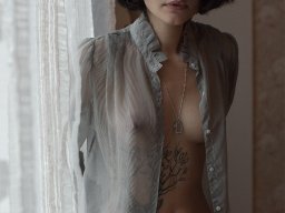 beautiful-students-260924-260924-078