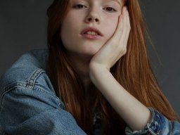 beautiful-students-260924-260924-078