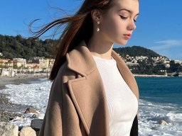beautiful-students-260924-260924-078