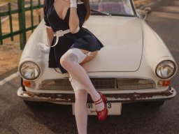 beautiful-students-260924-260924-079