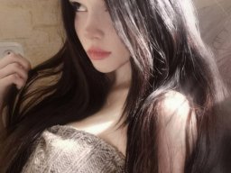 beautiful-students-260924-260924-079