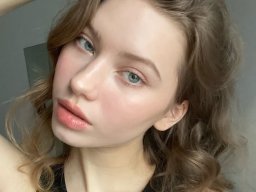 beautiful-students-260924-260924-079