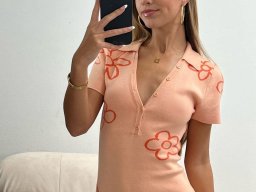 beautiful-students-260924-260924-079