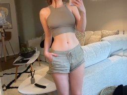 beautiful-students-260924-260924-079