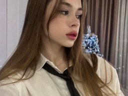 beautiful-students-260924-260924-079