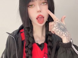 beautiful-students-260924-260924-079